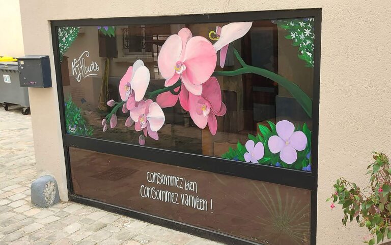 Peinture à la main sur vitrine